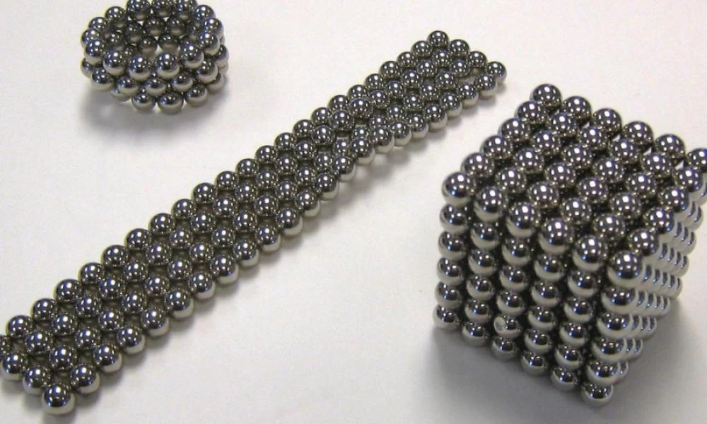 Ένας 12χρονος προσπάθησε να γίνει «άνθρωπος-μαγνήτης»